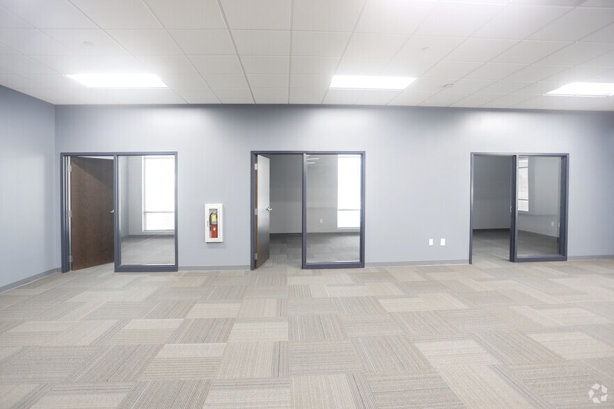 More Photos Of 10015 Archer Drive, Brownsburg Distribution For Lease