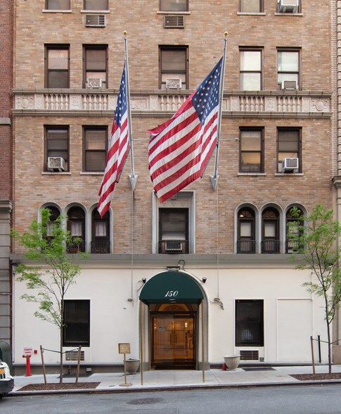 More Photos Of 150 W 58th St, New York Apartments For Lease
