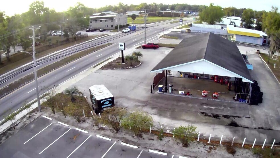 More Photos Of 1095 US Highway 17 S, Bartow Auto Repair For Sale