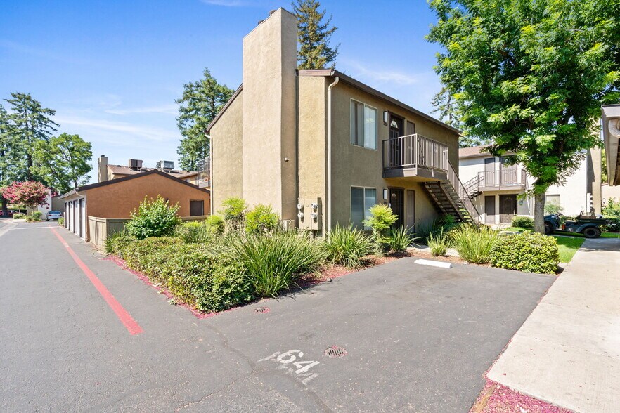 More Photos Of 5145 E Lane Ave, Fresno Apartments For Sale