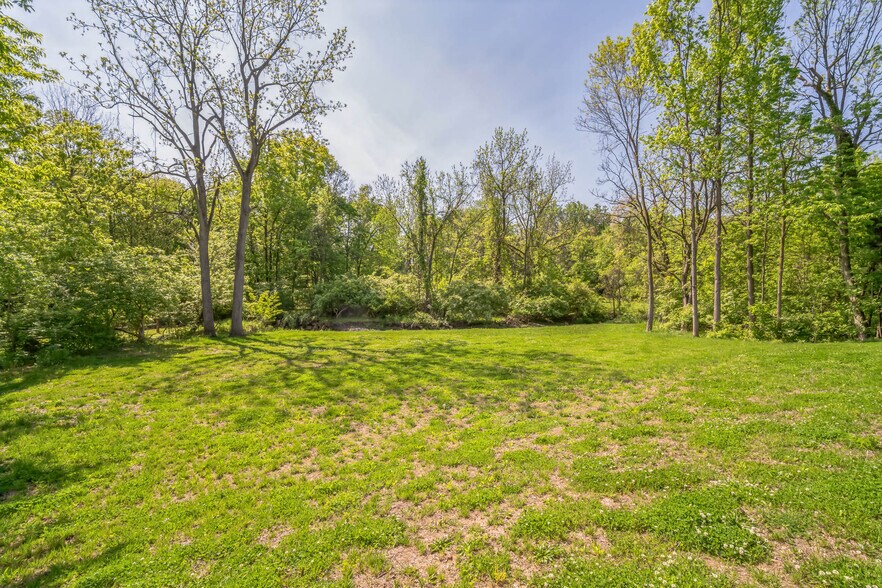 More Photos Of 2952-2954 Dekalb Pike, East Norriton Apartments For Sale