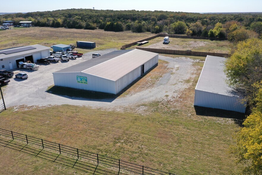 More Photos Of 6444 E Lone Oak Rd, Valley View Storefront Retail Office For Sale