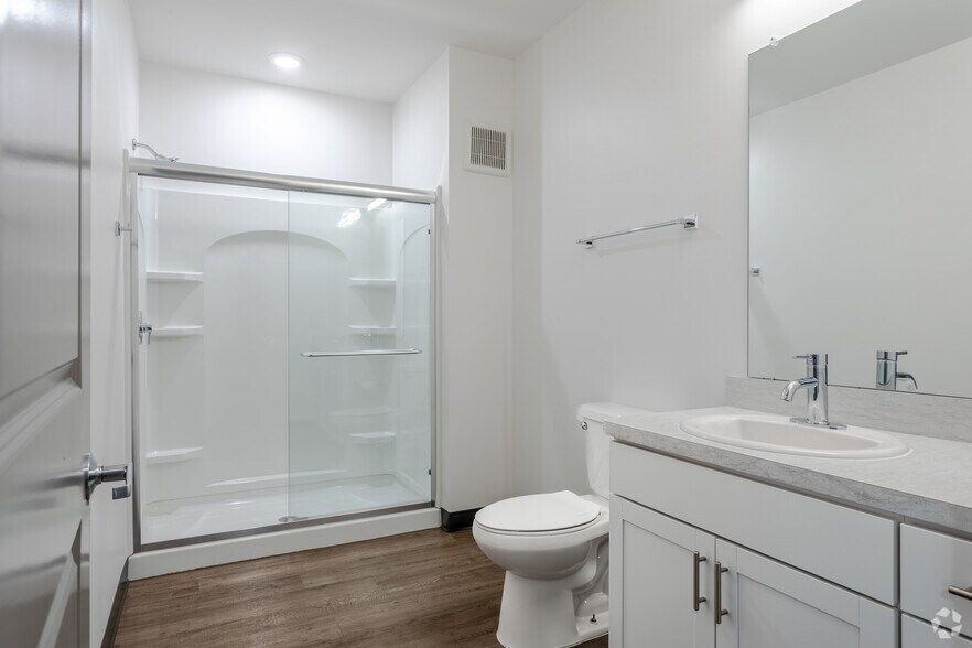 More Photos Of 366 E Broad St, Columbus Apartments For Lease