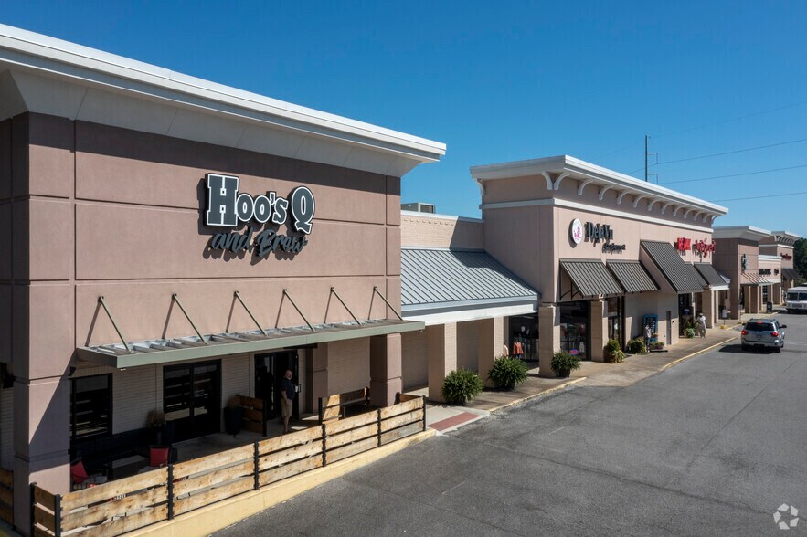 More Photos Of 1825 McFarland Blvd N, Tuscaloosa Unknown For Lease