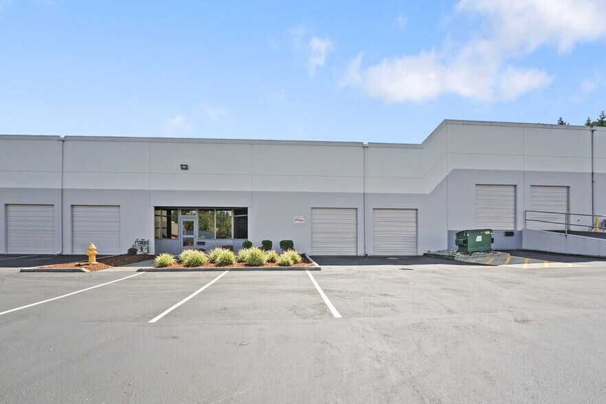 More Photos Of 4487-4497 S 134th Plz, Tukwila Unknown For Lease