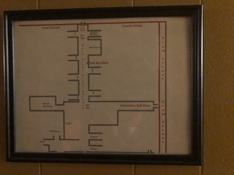 More Photos Of 901 W 4th St, Erie Hotel For Sale