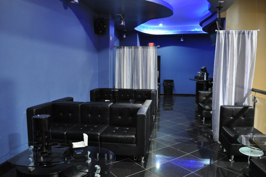 More Photos Of 1501 Skibo Rd, Fayetteville General Retail For Sale