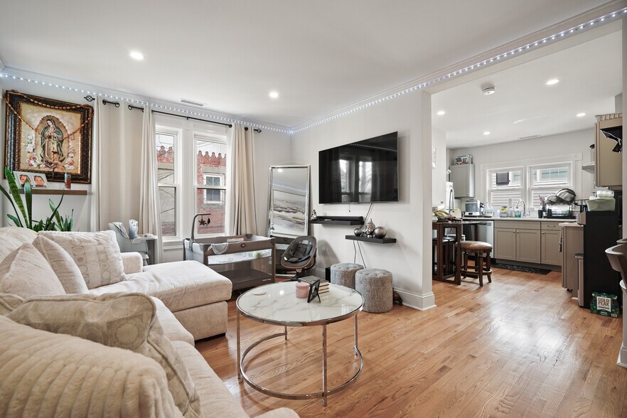 More Photos Of 24 Hoyt St, Stamford Apartments For Sale