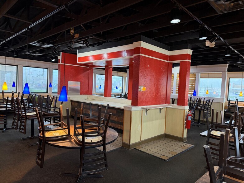 More Photos Of 5 S Kingshighway St, Cape Girardeau Fast Food For Sale