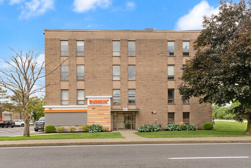 Primary Photo Of 36 Commerce Way, Woburn Medical For Lease