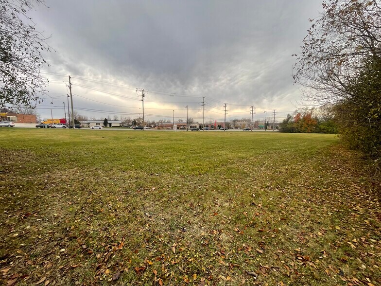 More Photos Of 1 Heritage Ln, Streamwood Land For Sale