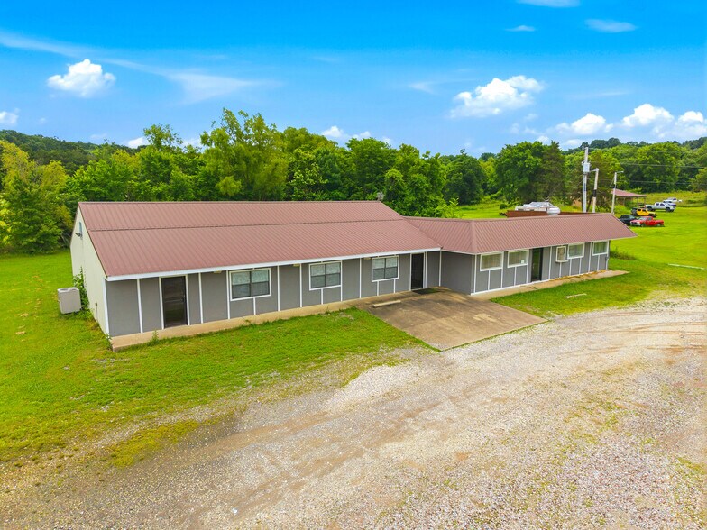 Primary Photo Of 20674 S Highway 59, Evansville Restaurant For Sale