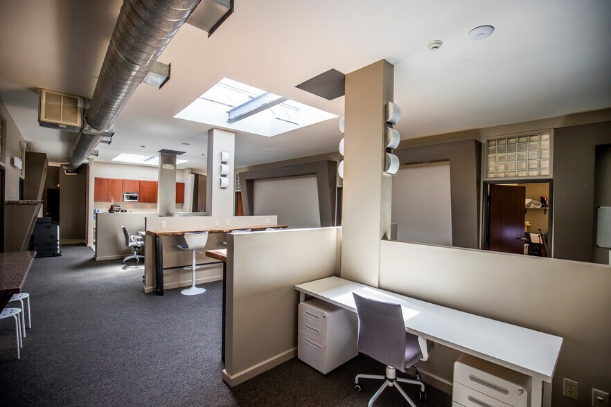 More Photos Of 3741 S Peoria Ave, Tulsa Coworking Space