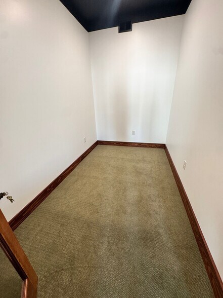 More Photos Of 31 N Federal St, Harrisonburg Coworking Space