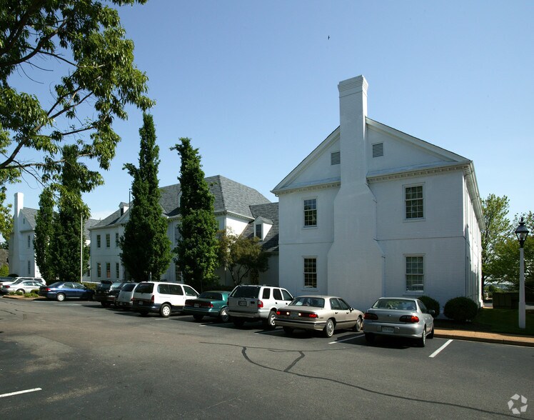 More Photos Of 5008 Monument Ave, Richmond Office For Lease