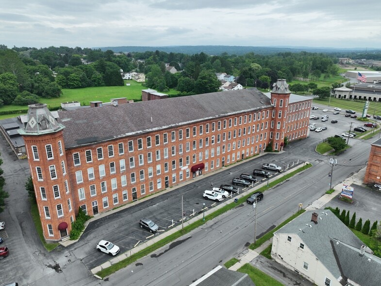 Primary Photo Of 587 Main St, New York Mills Office For Lease
