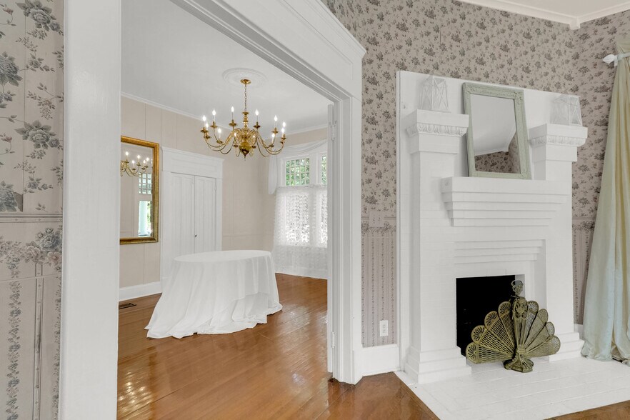 More Photos Of 312 S Tennessee St, McKinney Office For Lease