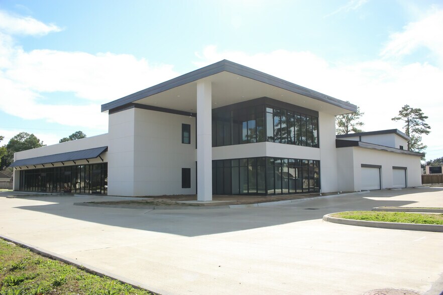 More Photos Of 10931 Ocean City Blvd, Houston Auto Dealership For Lease