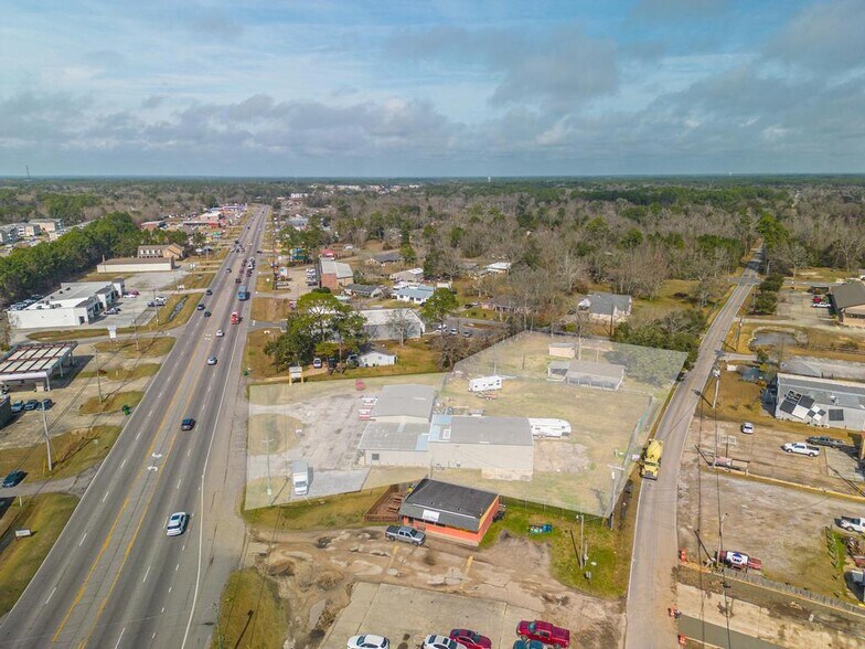 More Photos Of 6514 Washington Ave, Ocean Springs General Retail For Sale