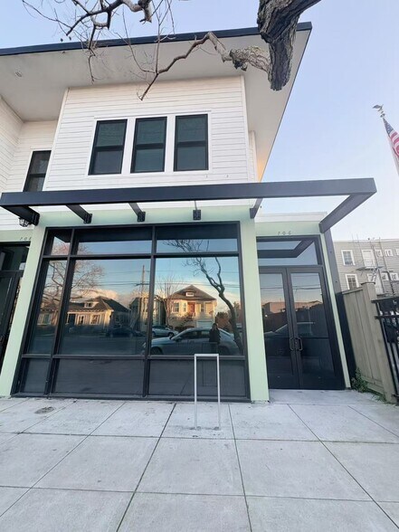 Primary Photo Of 706 Lincoln Ave, Alameda General Retail For Lease