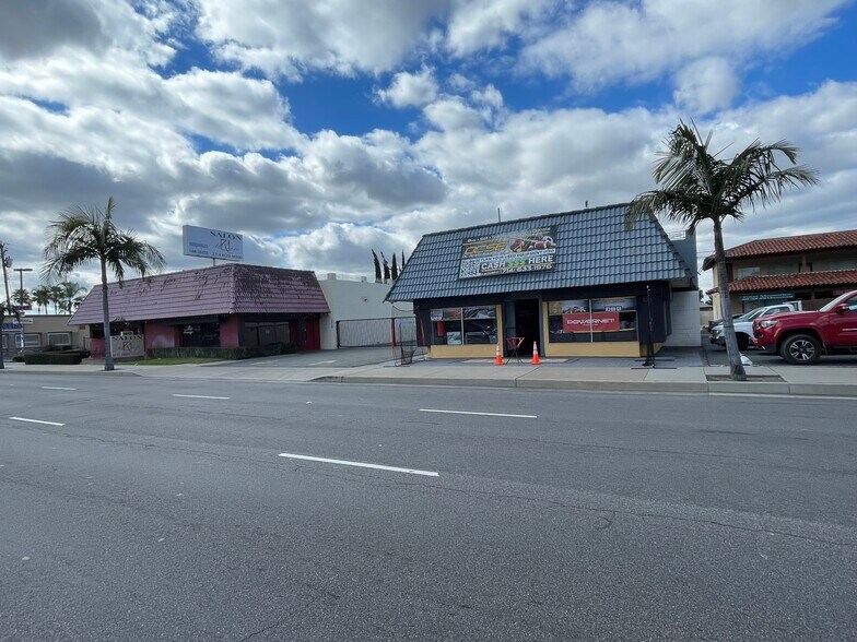 Primary Photo Of 1012-1016 N Tustin St, Orange Freestanding For Sale