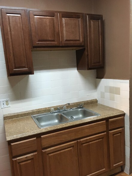 More Photos Of 25 Post St, Yonkers Apartments For Sale