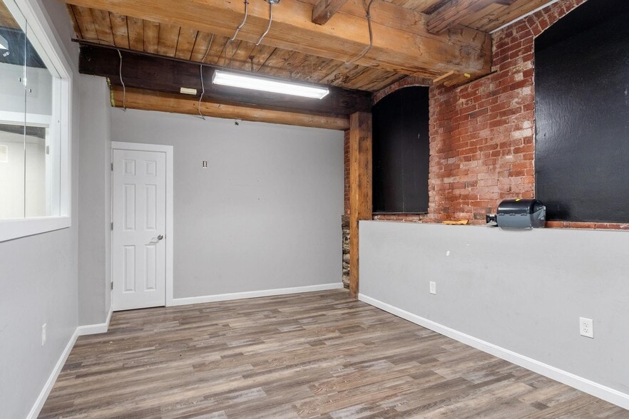 More Photos Of 65 Water St, Worcester Loft Creative Space For Sale