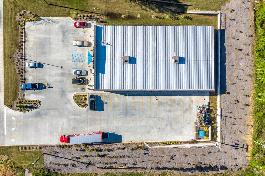 More Photos Of 3421 Highway 301 S, Hernando Freestanding For Sale