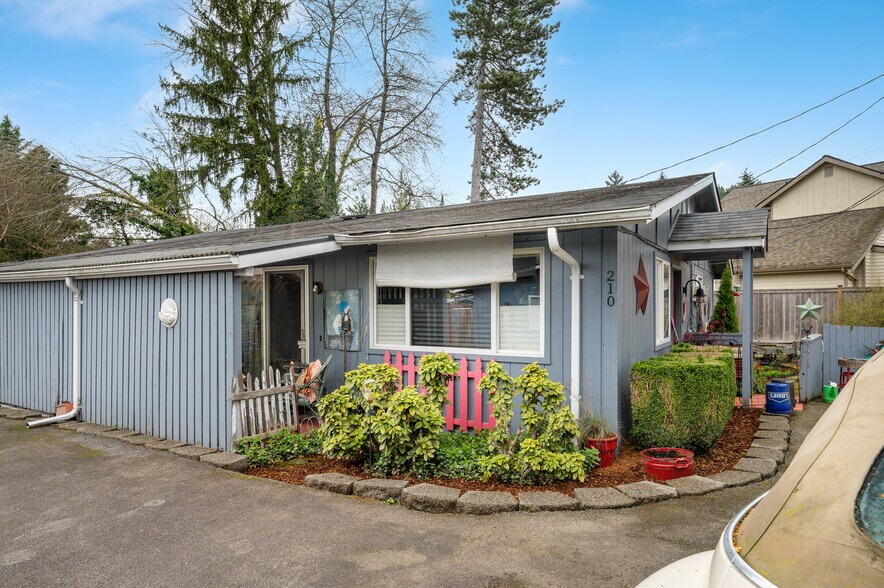 More Photos Of 200 Rainier Blvd N, Issaquah Multifamily For Sale