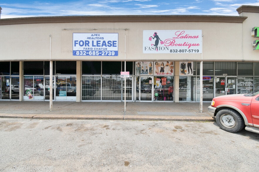 More Photos Of 7040-7058 Lawndale St, Houston Unknown For Lease
