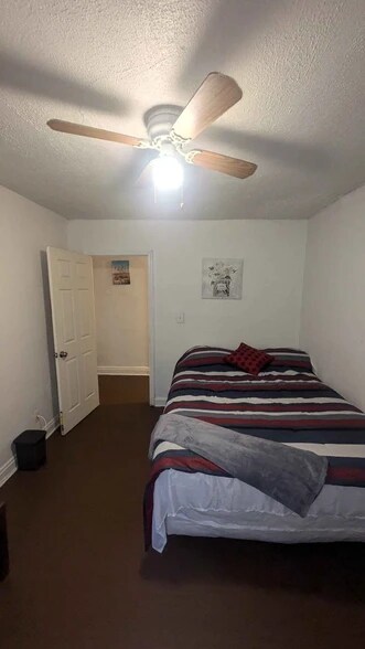 More Photos Of 1874 Marloes Ave, Cleveland Apartments For Sale