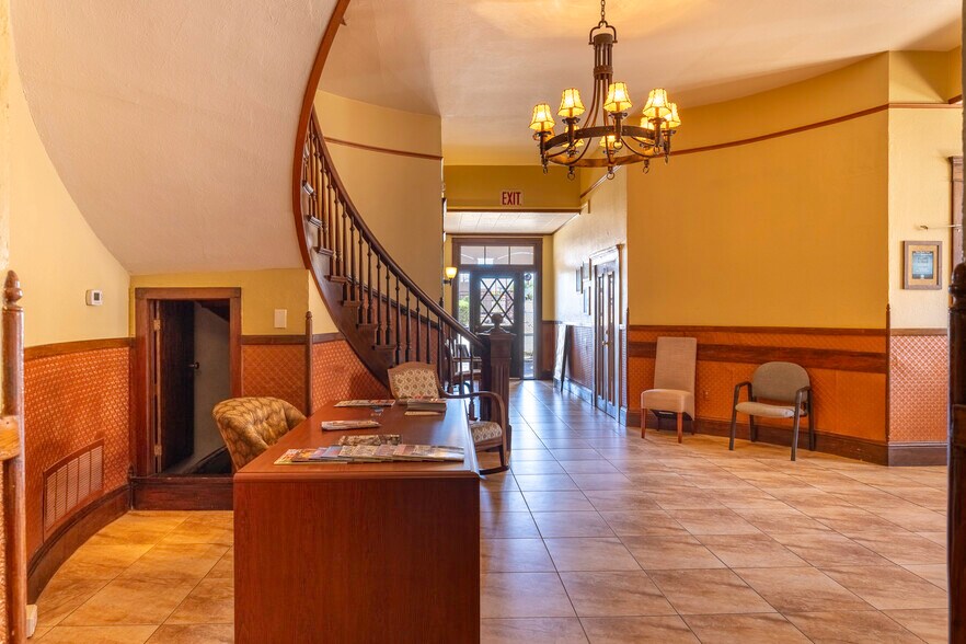 Primary Photo Of 1 E Apache St, Wickenburg Office For Sale