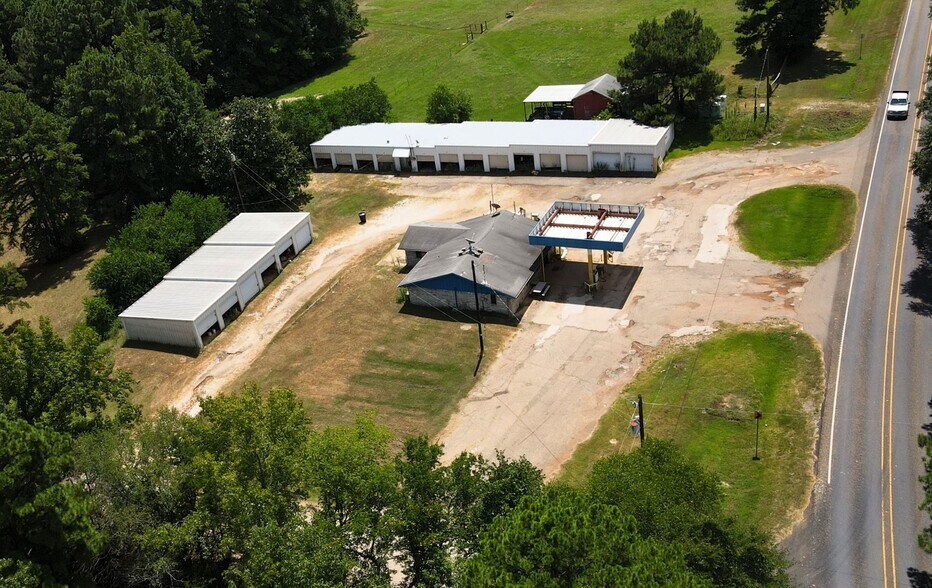 More Photos Of 13852 FM 747 S, Jacksonville Convenience Store For Sale