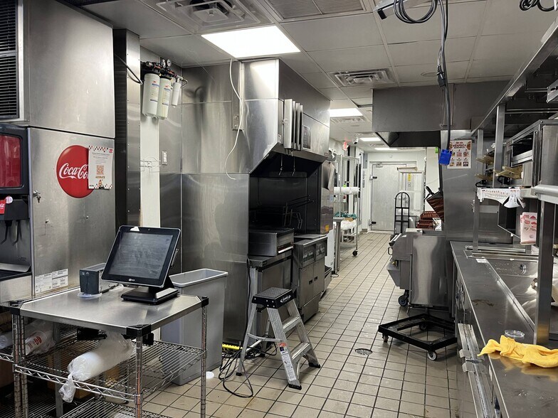 More Photos Of 6720 Highway 45 Alt S, West Point Restaurant For Sale