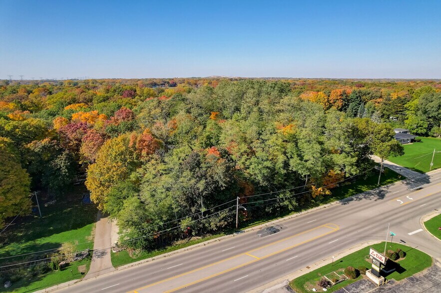 More Photos Of 1400 Sheridan Rd, Winthrop Harbor Land For Sale