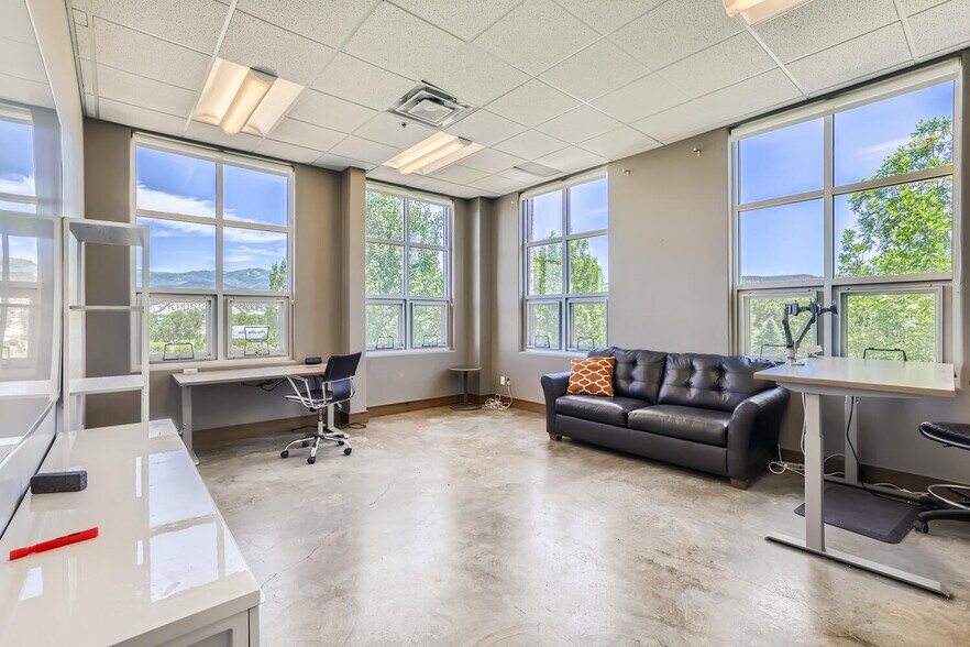 More Photos Of 1099 Capitol St, Eagle Office For Sale
