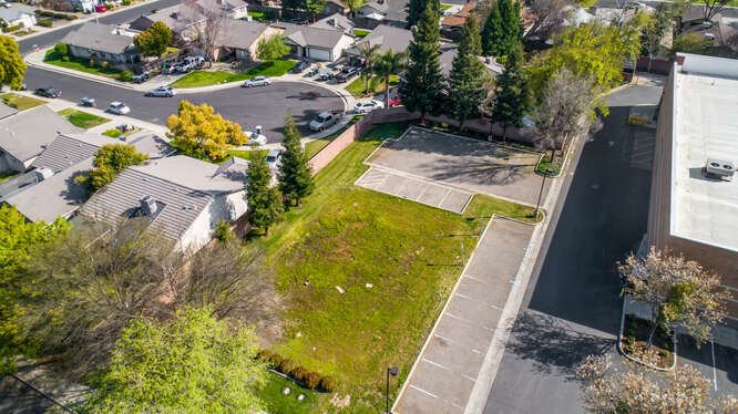 More Photos Of 1801 E Walnut Ave, Visalia Land For Sale