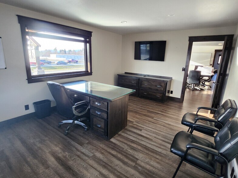 More Photos Of 10157 N Taryne St, Hayden Warehouse For Lease