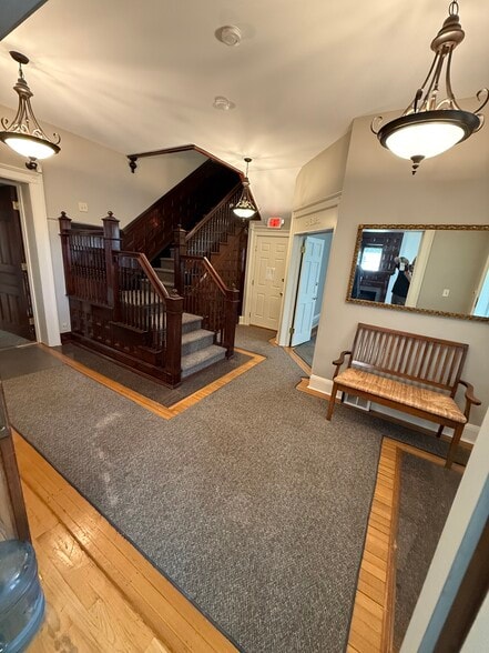 More Photos Of 944 Fairfield Ave, Bridgeport Loft Creative Space For Lease