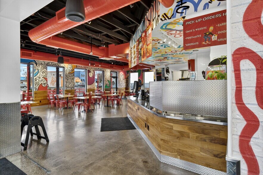 More Photos Of 2920 NE Sandy Blvd, Portland Fast Food For Sale