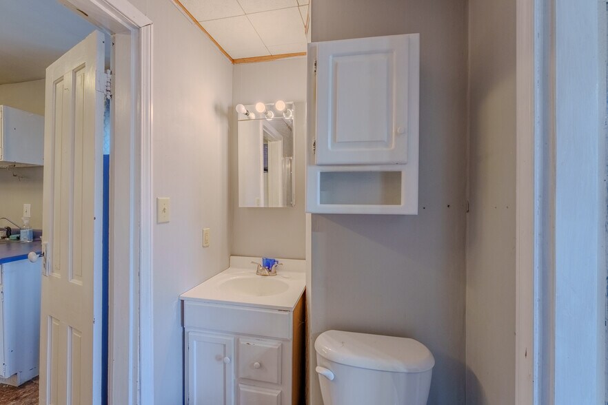 More Photos Of 101 W National Rd, Englewood Freestanding For Sale