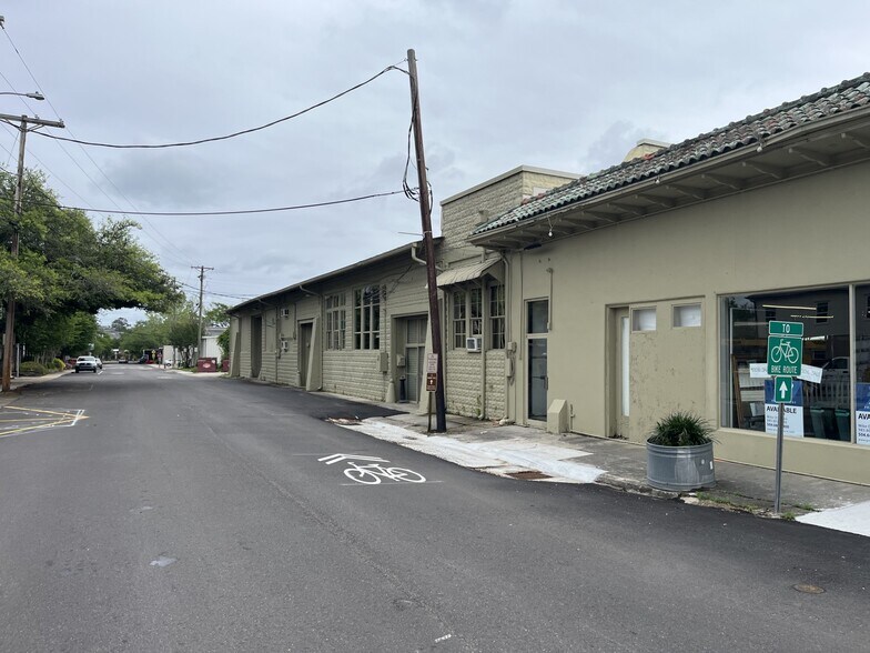 More Photos Of 509 E Gibson St, Covington General Retail For Lease