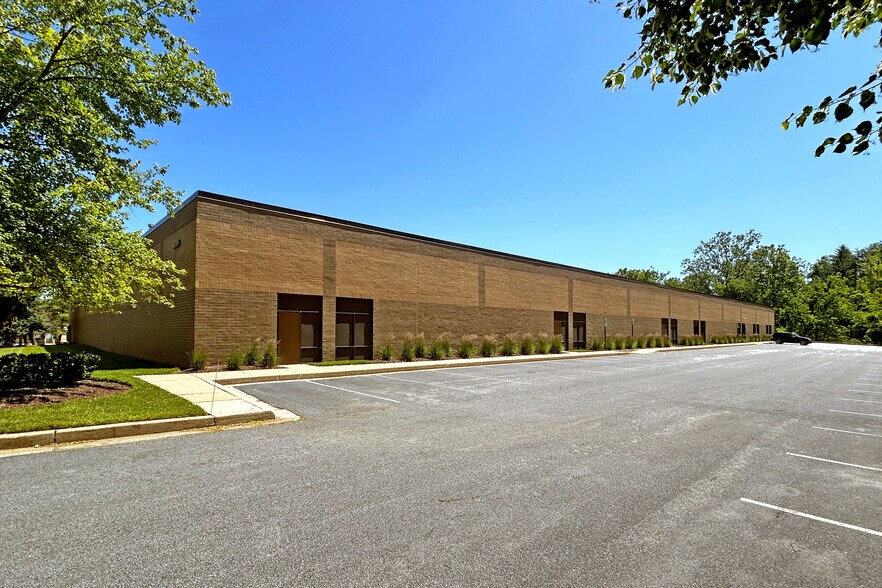 Primary Photo Of 10709 Gilroy Rd, Hunt Valley Light Manufacturing For Lease