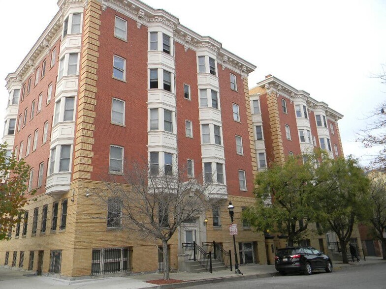 More Photos Of 342 Bloom St, Baltimore Apartments For Sale