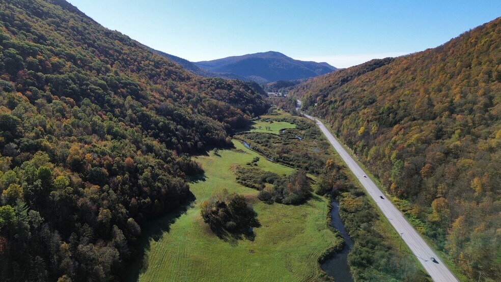 More Photos Of 5672 US Route 4, Killington Hotel For Sale