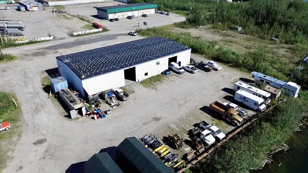 More Photos Of 1285 Queens Way, Fairbanks Warehouse For Sale