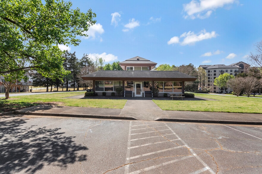 More Photos Of 130 Heritage Blvd, Fort Mill Religious Facility For Sale