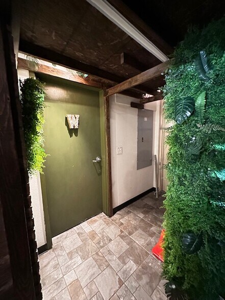 More Photos Of 5255 S Decatur Blvd, Las Vegas General Retail For Lease