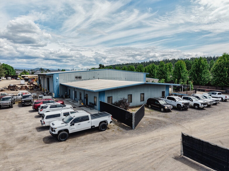 More Photos Of 3448 N Huetter Rd, Post Falls Office For Sale