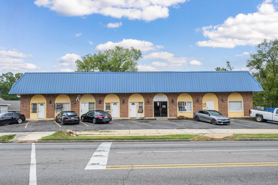 Primary Photo Of 2817 Bessemer Rd, Birmingham Freestanding For Sale